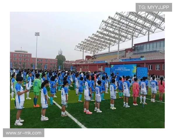 中国足球小球星成长历程精彩集锦展现少年足球天赋与努力拼搏 中国足球小球星成长历程精彩集锦展现少年足球天赋与努力拼搏