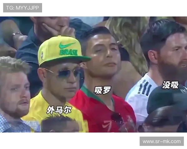 球星足球场上搞笑瞬间大盘点,笑料百出让你捧腹大笑 球星足球场上搞笑瞬间大盘点,笑料百出让你捧腹大笑