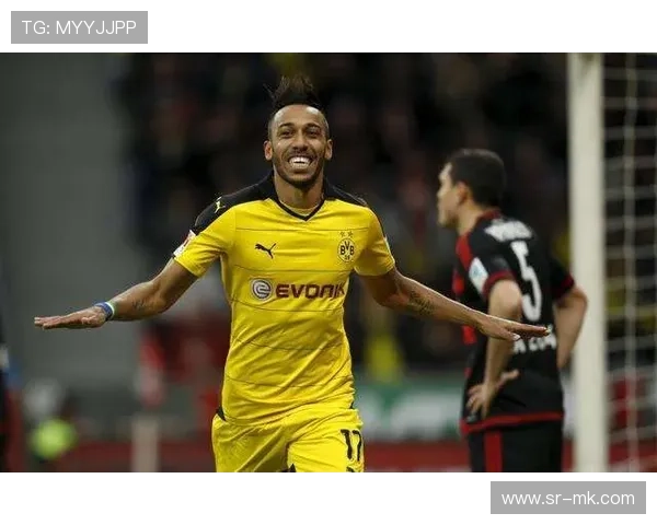 足球大师球星特性解析：技术、领导力与心理素质的全面解读