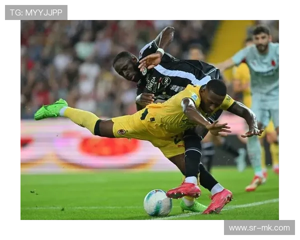 足球顶级球星绰号背后的故事与由来揭秘 足球顶级球星绰号背后的故事与由来揭秘